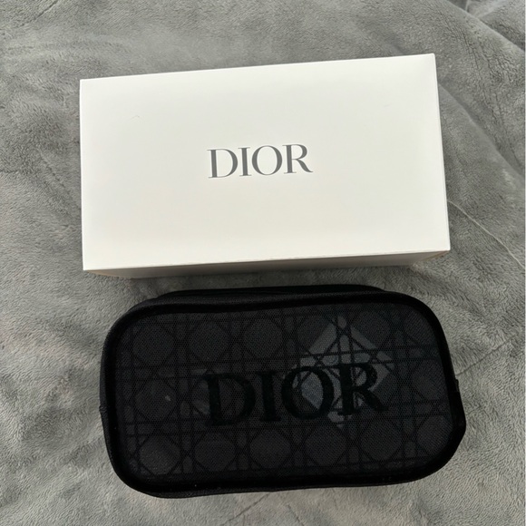 Dior Black Mesh Pouch - Picture 1 of 3